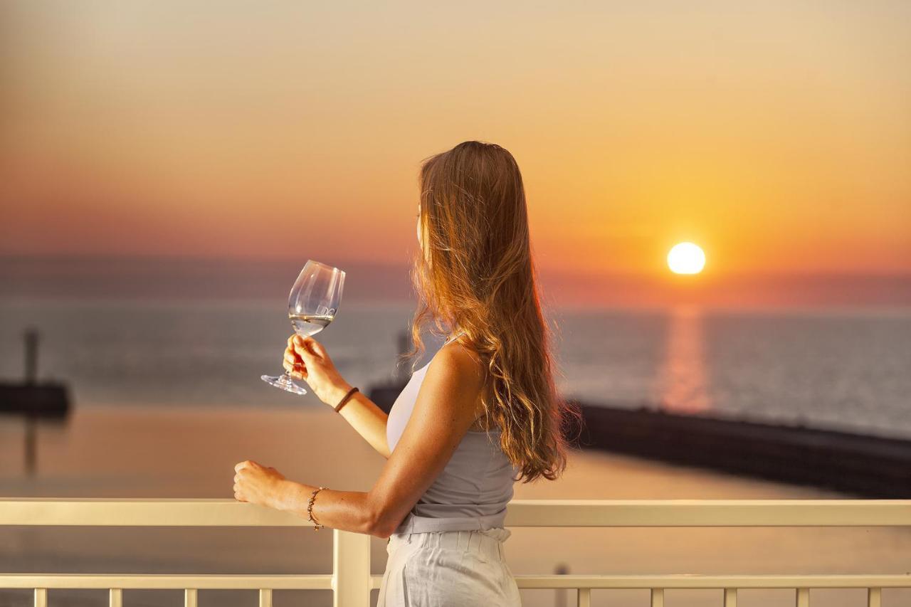 Marina Royale Darlowo - Apartamenty Ultra Mar Nad Morzem Darlowko Dış mekan fotoğraf